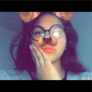 Meet your Posher, Kelly-ann